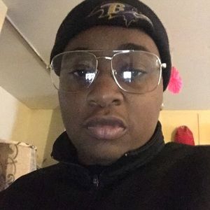 Meet your Posher, Ray